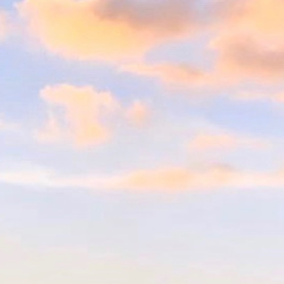 Meet your Posher, Claire - Picture 1 of 1